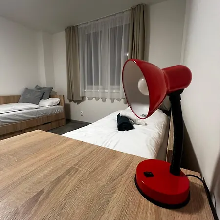 Bi Apartment *
